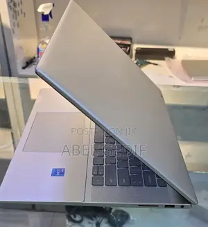 New Laptop Dell Inspiron 15 5579 16GB Intel Core I7 SSD 512GB