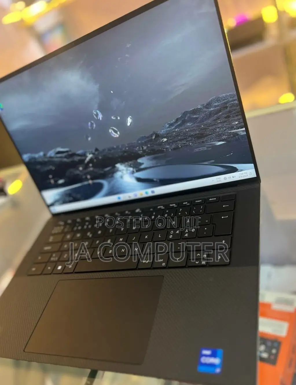 New Laptop Dell XPS 15 16GB Intel Core I7 SSD 512GB