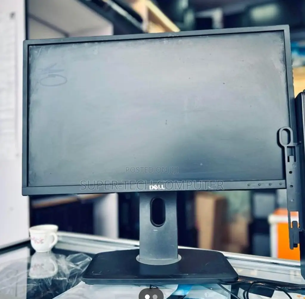 New Desktop Computer Dell OptiPlex 3080 4GB Intel Core i5 HDD 500GB