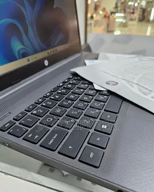 New Laptop HP Stream Notebook 8GB AMD Ryzen 5 SSD 256GB