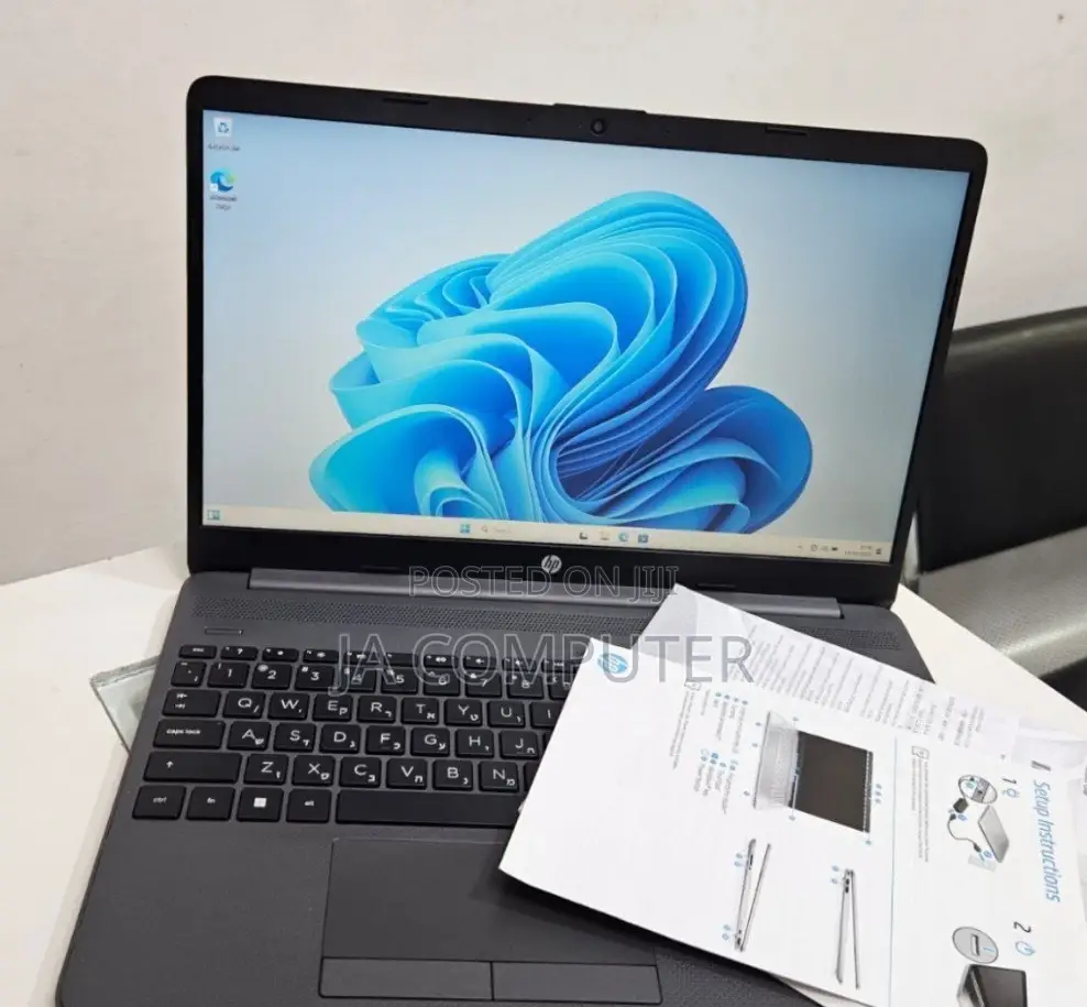 New Laptop HP Stream Notebook 8GB AMD Ryzen 5 SSD 256GB