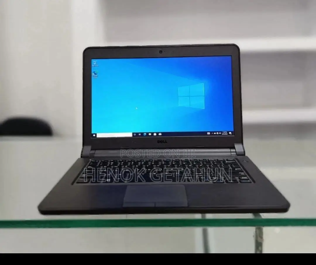 New Laptop Dell Latitude 5310 4GB Intel Core i5 HDD 500GB