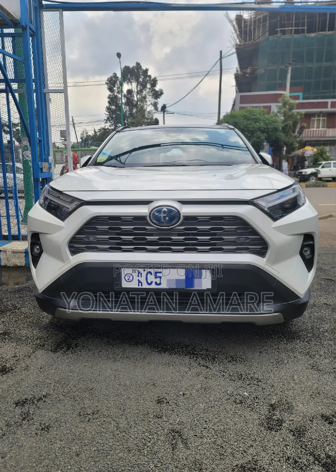 Toyota RAV4 2023 White