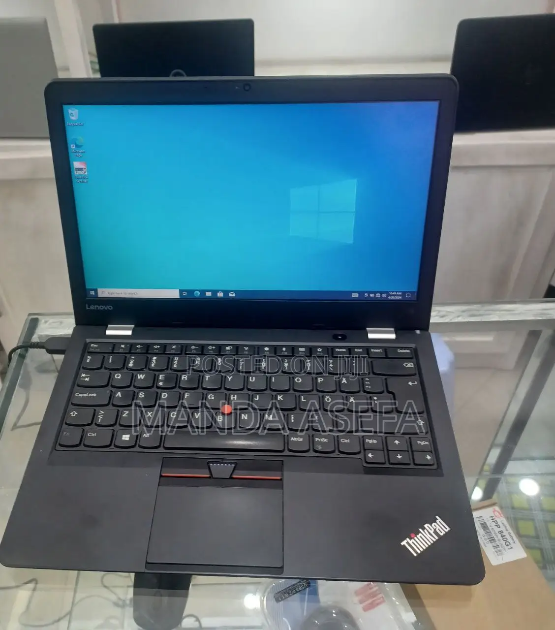 New Laptop Lenovo ThinkPad Yoga 8GB Intel Core I3 SSD 256GB