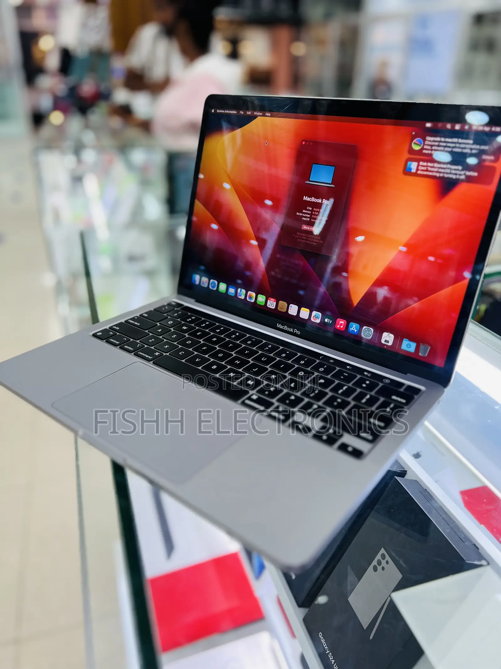 Laptop Apple MacBook Pro M1 8GB Apple M1 SSD 512GB