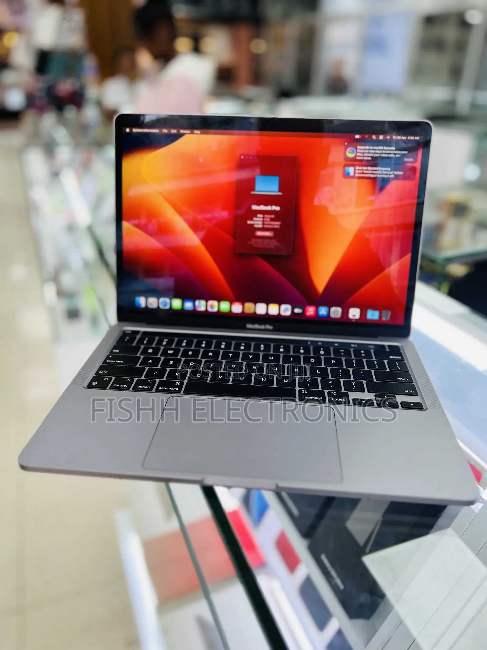 Laptop Apple MacBook Pro M1 8GB Apple M1 SSD 512GB