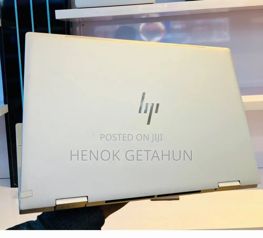 New Laptop HP Envy X360 12GB Intel Core I7 SSD 512GB