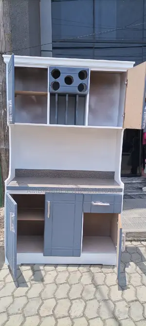 Photo - Kitchen Cabinet