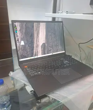 New Laptop Asus VivoBook 15 X505BA 16GB AMD Ryzen 9 SSD 1T