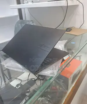 New Laptop Asus VivoBook 15 X505BA 16GB AMD Ryzen 9 SSD 1T