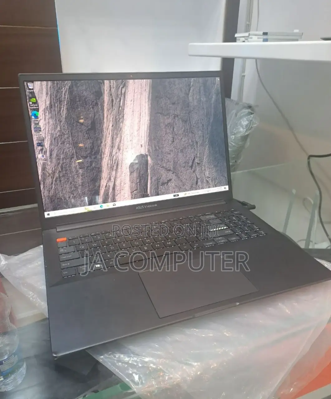 New Laptop Asus VivoBook 15 X505BA 16GB AMD Ryzen 9 SSD 1T