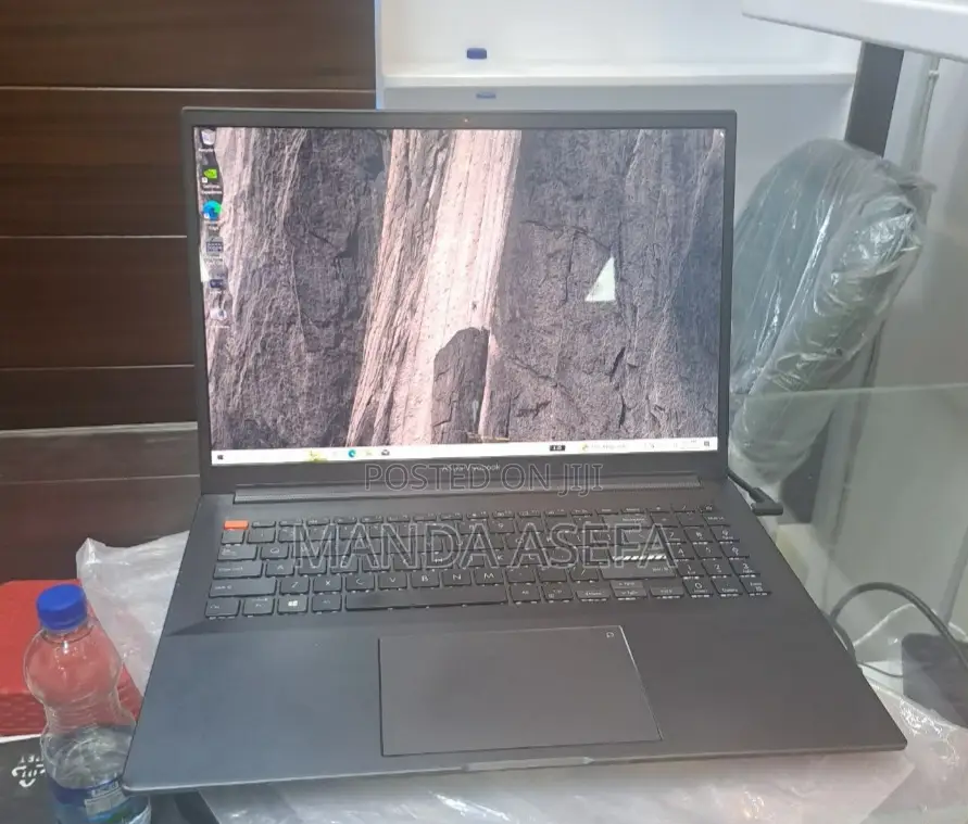 New Laptop Asus VivoBook Pro 15 N580VD 16GB AMD Ryzen 9 SSD 1T