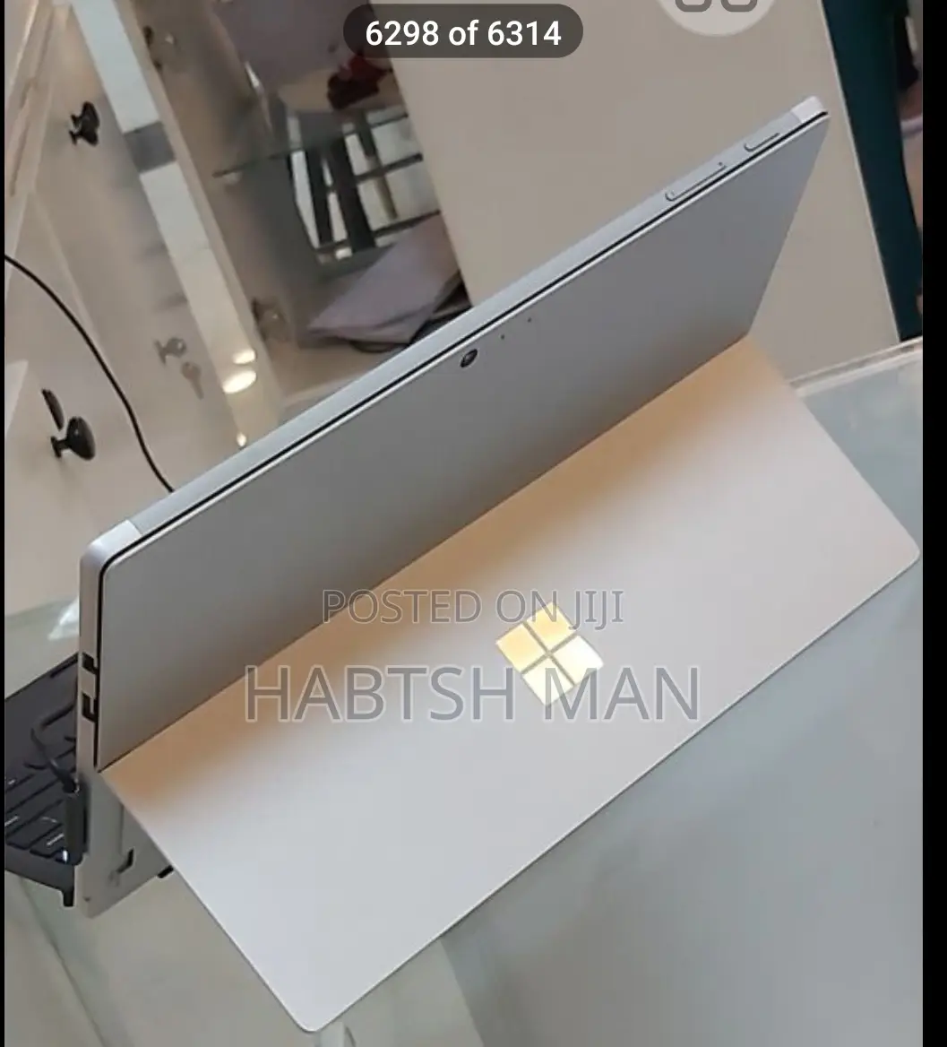 New Laptop Microsoft Surface Pro 8GB Intel Core I5 SSD 128GB