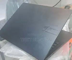 New Laptop Asus VivoBook 15 X505BA 16GB AMD Ryzen 9 SSD 1T