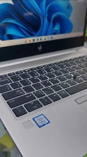 Photo - New Laptop HP EliteBook 840 16GB Intel Core I7 SSD 512GB