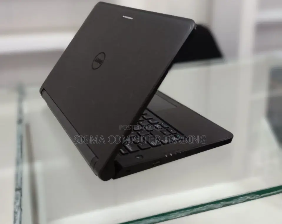 Laptop Dell Latitude 3330 4GB Intel Core I5 HDD 500GB