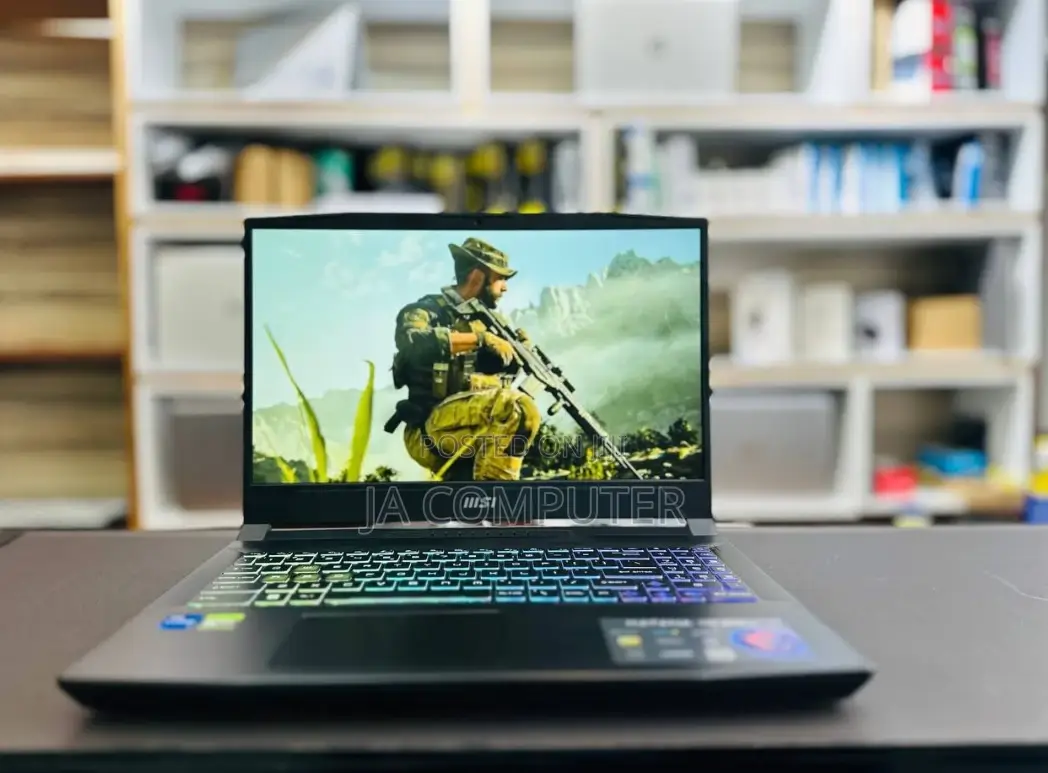 New Laptop MSI Katana GF66 16GB Intel Core I7 SSD 512GB