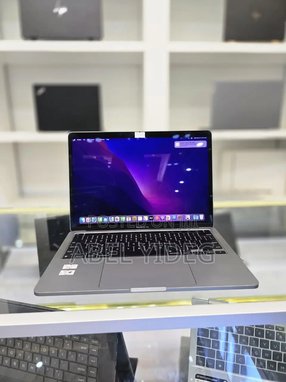 New Laptop Apple MacBook Pro 2018 32GB Intel Core I9 SSD 1T