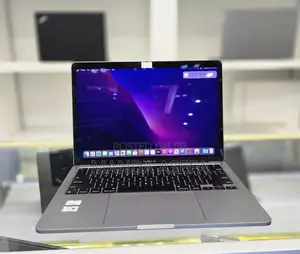 New Laptop Apple MacBook Pro 2018 16GB Intel Core I9 SSD 1T