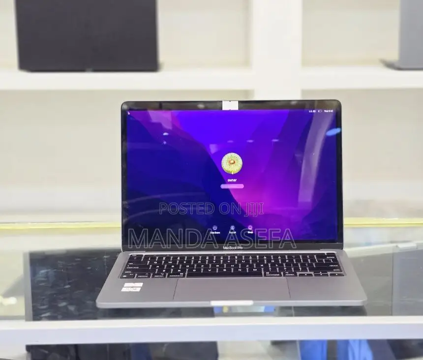 New Laptop Apple MacBook Pro 2018 16GB Intel Core I9 SSD 1T