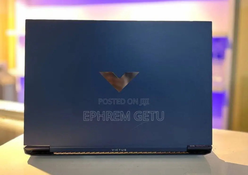 New Laptop HP Victus 15 16GB AMD Ryzen 5 SSD 1T