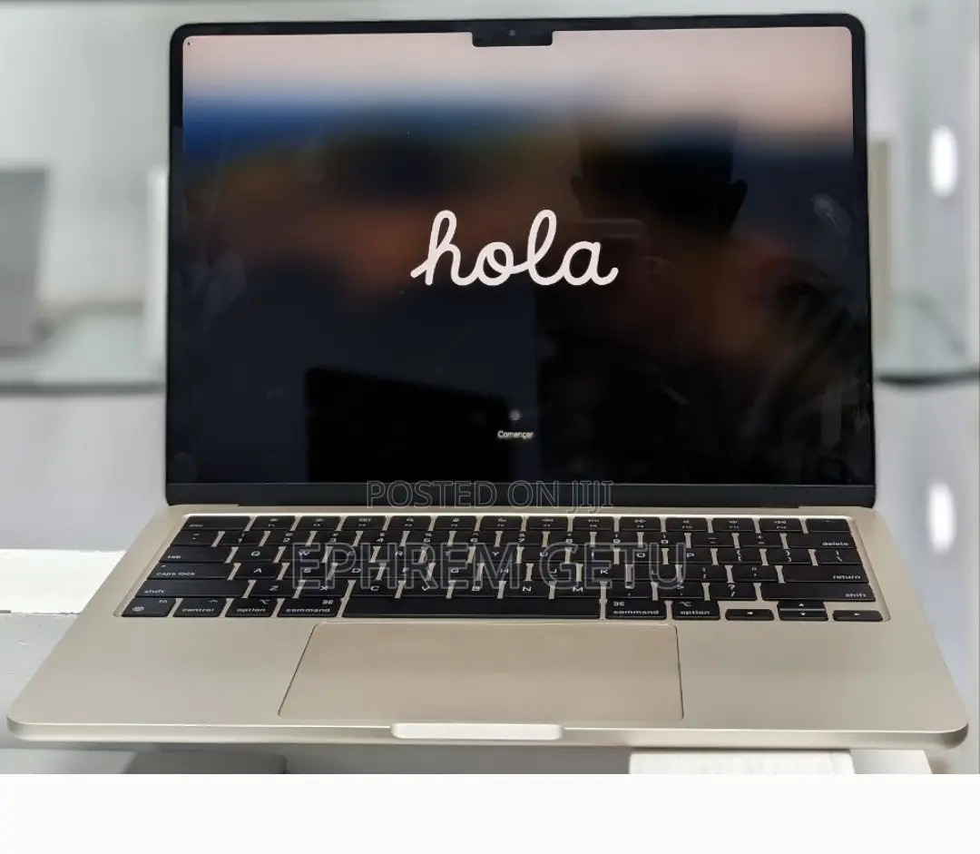 New Laptop Apple MacBook Air 2022 M2 8GB Apple M2 SSD 256GB