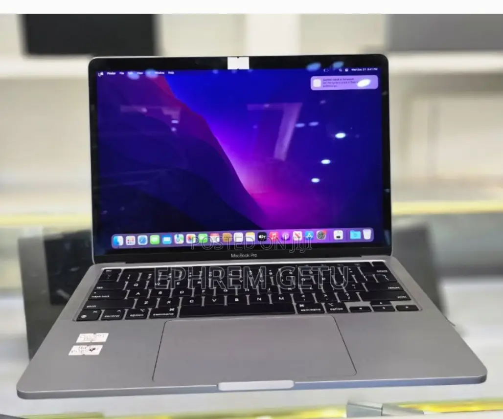 New Laptop Apple MacBook Pro 2018 32GB Intel Core I9 SSD 1T