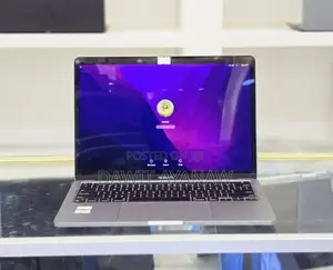 New Laptop Apple MacBook 2018 32GB Intel Core I9 SSD 1T