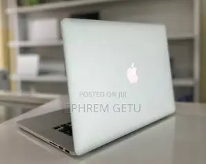 Photo - New Laptop Apple MacBook Pro 2015 16GB Intel Core I7 SSD 1T