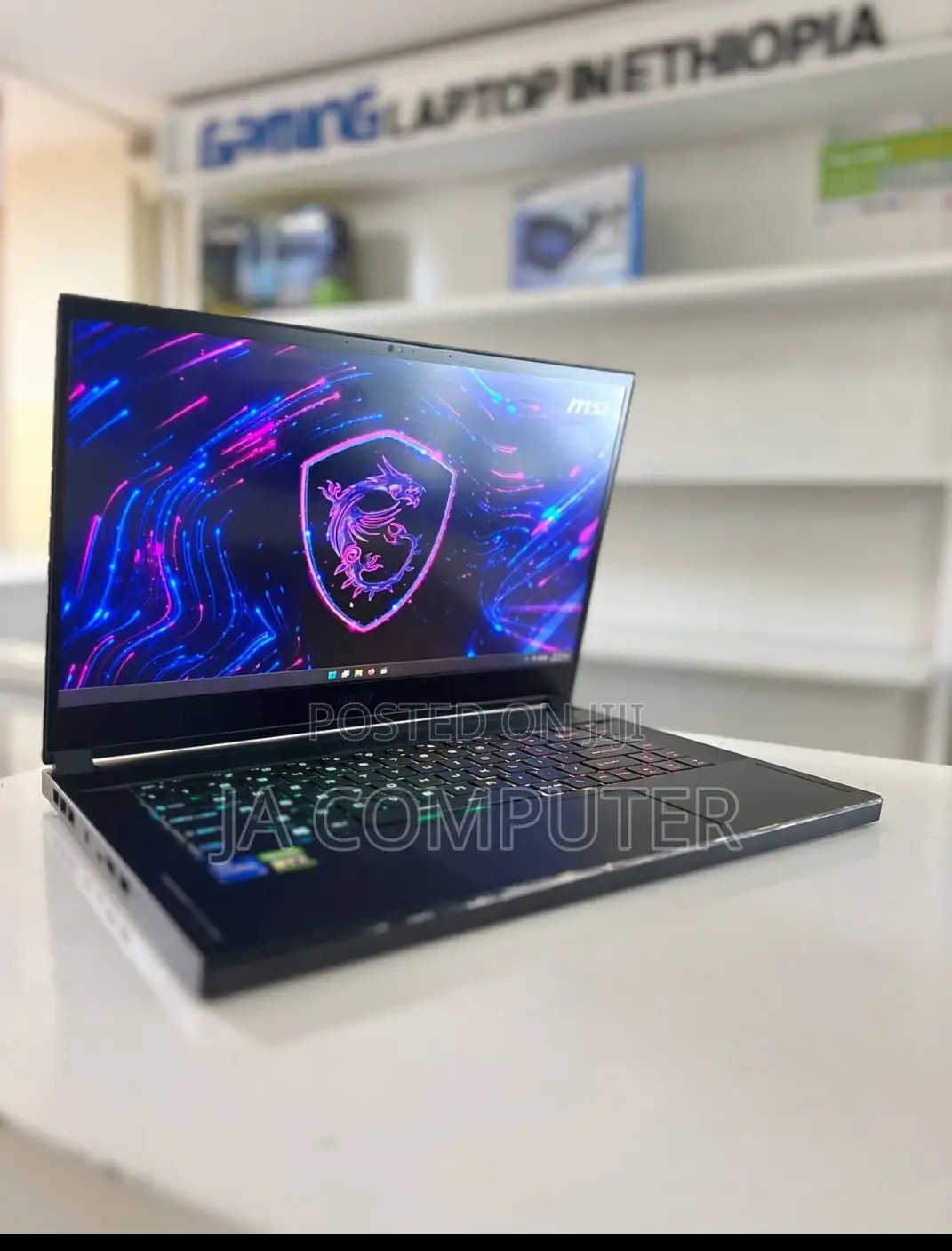New Laptop MSI Stealth GS77 16GB Intel Core I7 SSD 1T