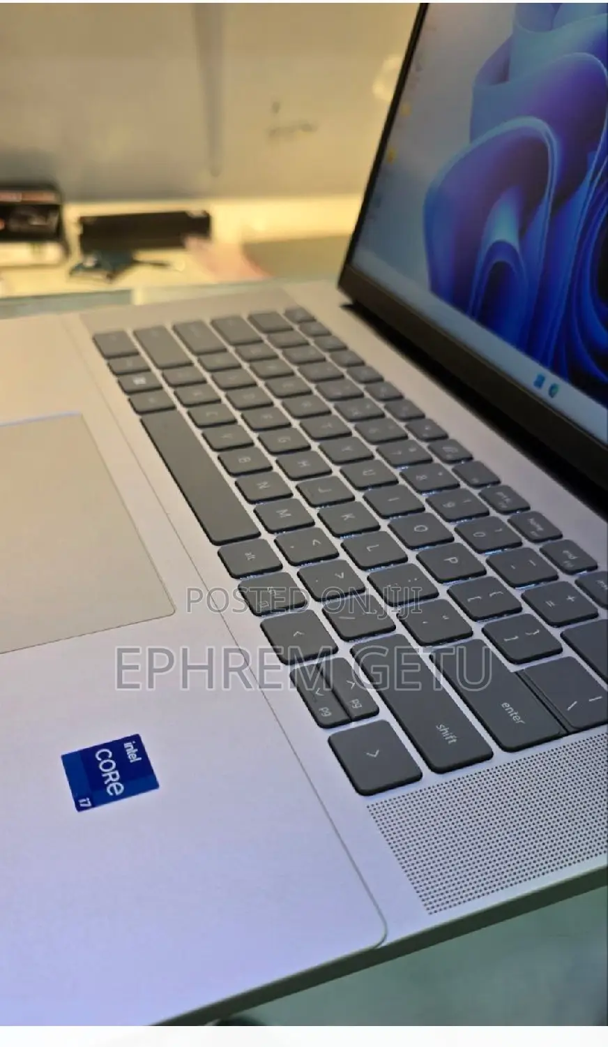 New Laptop Dell Inspiron 16 Plus 7630 16GB Intel Core I7 SSD 512GB