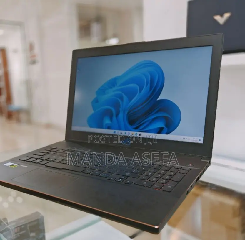 New Laptop Asus ROG Zephyrus G15 16GB Intel Core I7 HDD+SSD 256GB