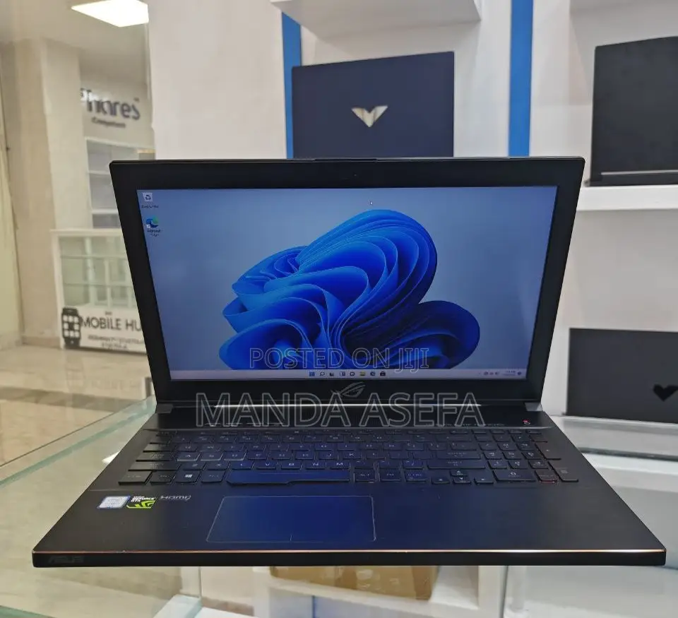 New Laptop Asus ROG Zephyrus G15 16GB Intel Core I7 HDD+SSD 256GB