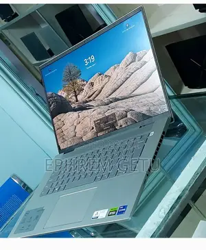 New Laptop Dell Inspiron 15 16GB Intel Core I7 SSD 1T