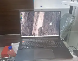 New Laptop Asus VivoBook 15 X505BA 16GB AMD Ryzen 9 SSD 1T