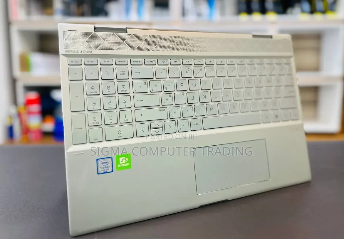 New Laptop HP Envy X360 16GB Intel Core I7 SSD 512GB