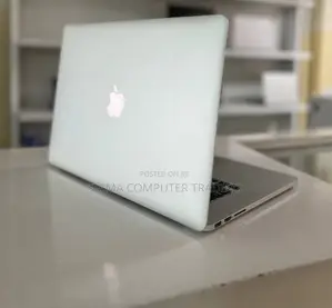 Photo - New Laptop Apple MacBook Pro 2015 16GB Intel Core I7 SSD 1T