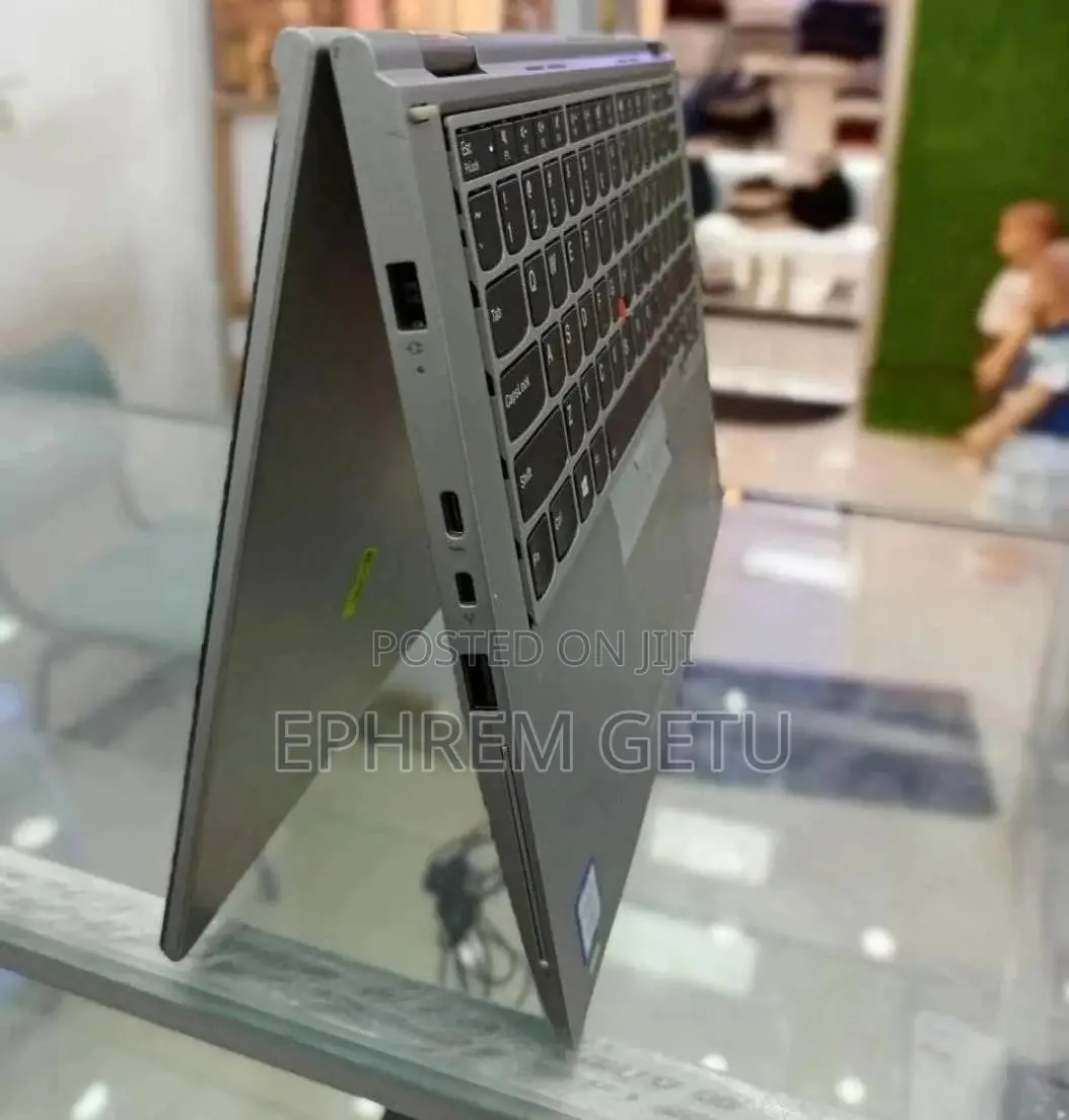 New Laptop Lenovo ThinkPad Yoga 16GB Intel Core i7 SSD 512GB