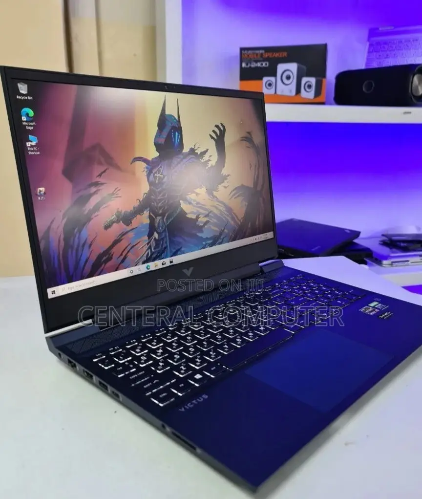New Laptop HP Victus 16 16GB AMD Ryzen 5 SSD 1T