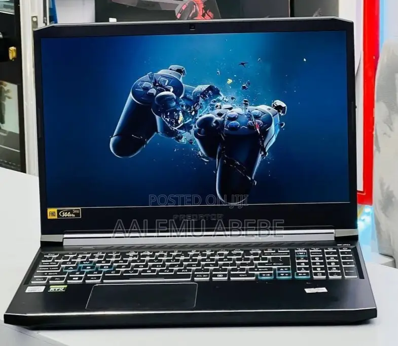 New Laptop Acer Predator Helios 300 16GB Intel Core I5 SSD 512GB
