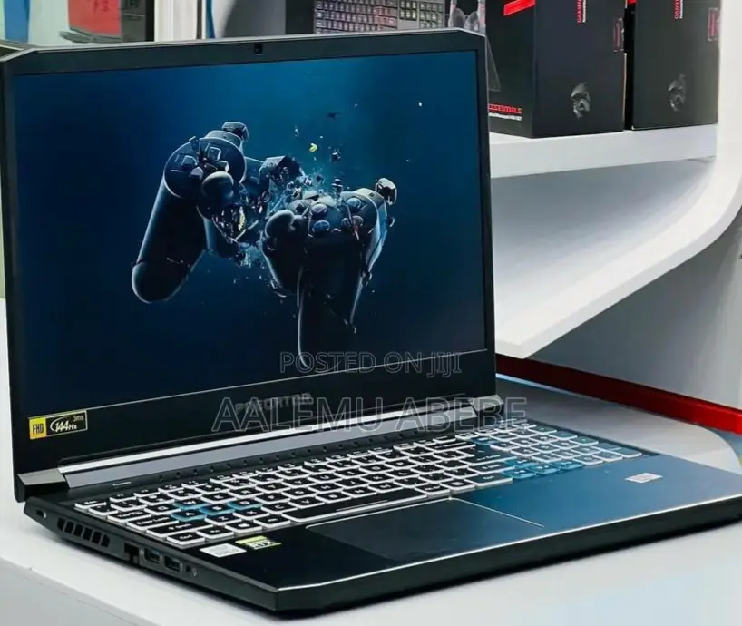 New Laptop Acer Predator Helios 300 16GB Intel Core I5 SSD 512GB