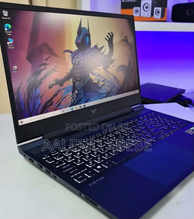 New Laptop HP Victus 15 16GB AMD Ryzen 5 SSD 1T