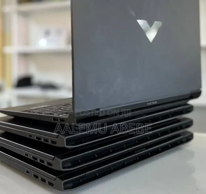 New Laptop HP Victus 15 16GB AMD Ryzen 5 SSD 1T