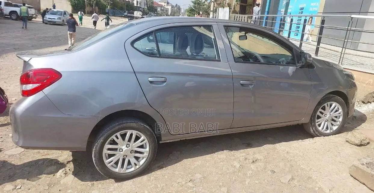 Mitsubishi Attrage 2022 Gray