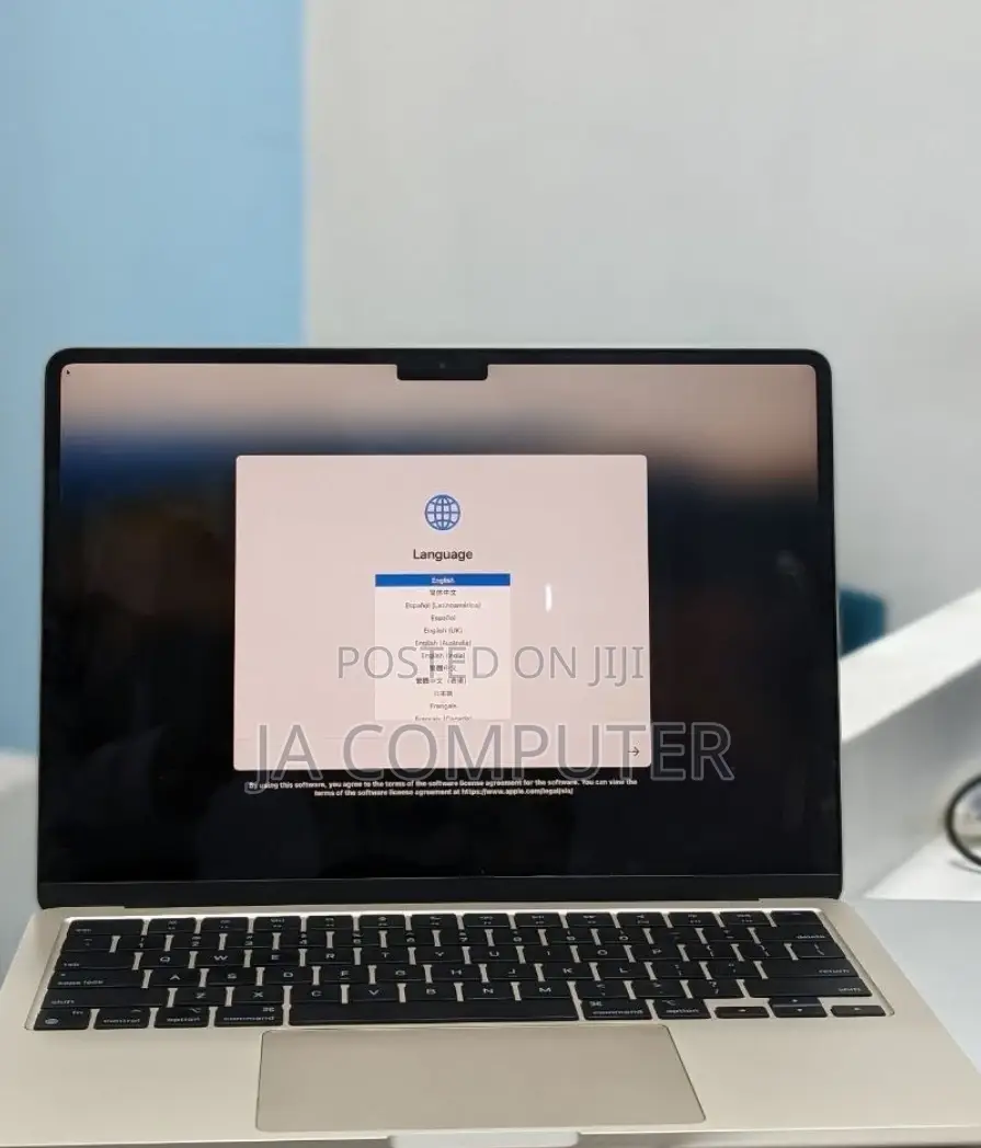 New Laptop Apple MacBook Pro 2023 M3 14-Inch 8GB Apple M3 SSD 256GB