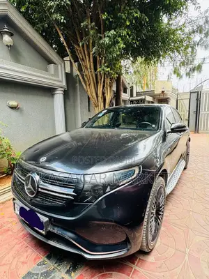 Photo - Mercedes-Benz EQE AMG EQE 53 4MATIC+ 2023 Gray