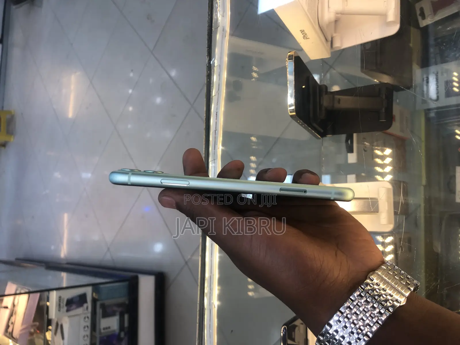 New Apple iPhone 11 128 GB Blue