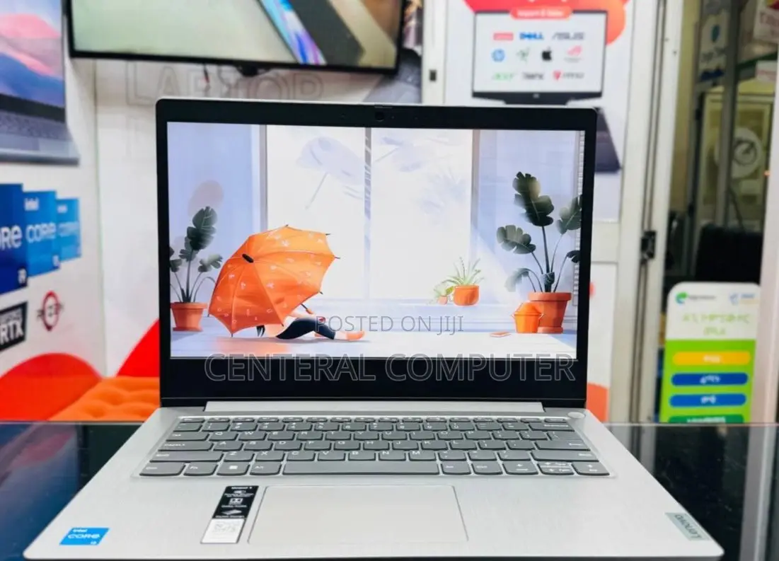 New Laptop HP 15-Dy1031wm 8GB Intel Core I5 SSD 512GB