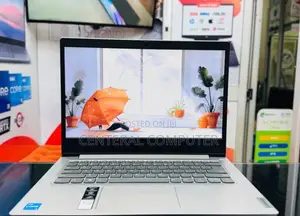 New Laptop HP 15-Dy1031wm 8GB Intel Core I5 SSD 512GB