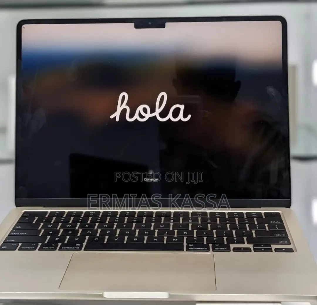 New Laptop Apple MacBook Pro 2023 M3 14-Inch 8GB Apple M3 SSD 256GB